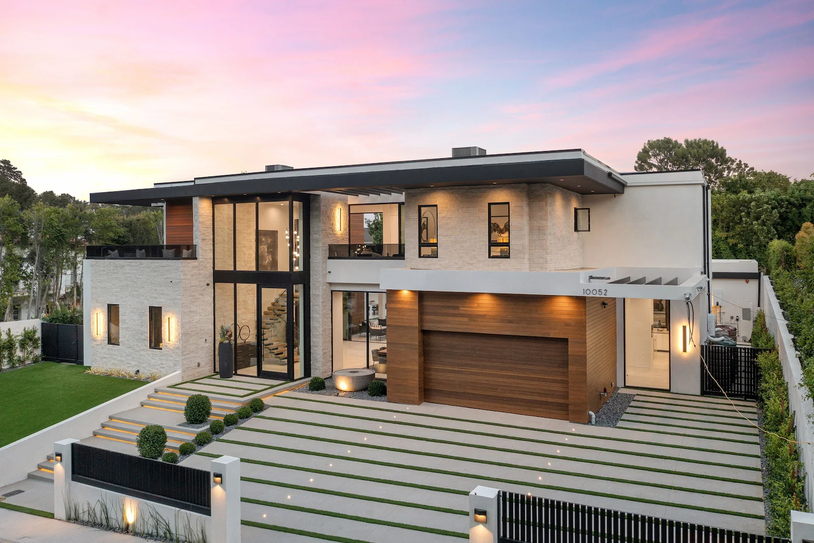 Luxury custom home with modern architecture, representing homeowners insurance coverage for high-value and custom homes.