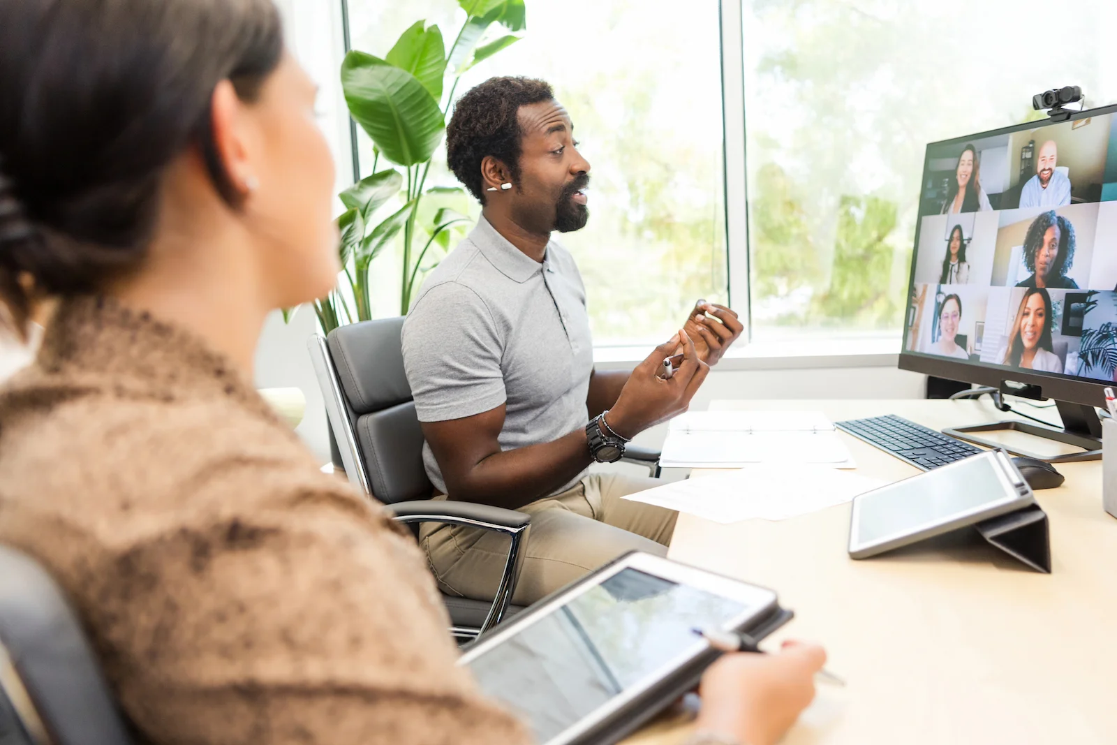 Career opportunities at HomePoint Insurance Agency connecting team members across the country, supporting customers nationwide while making a positive impact in local communities.
